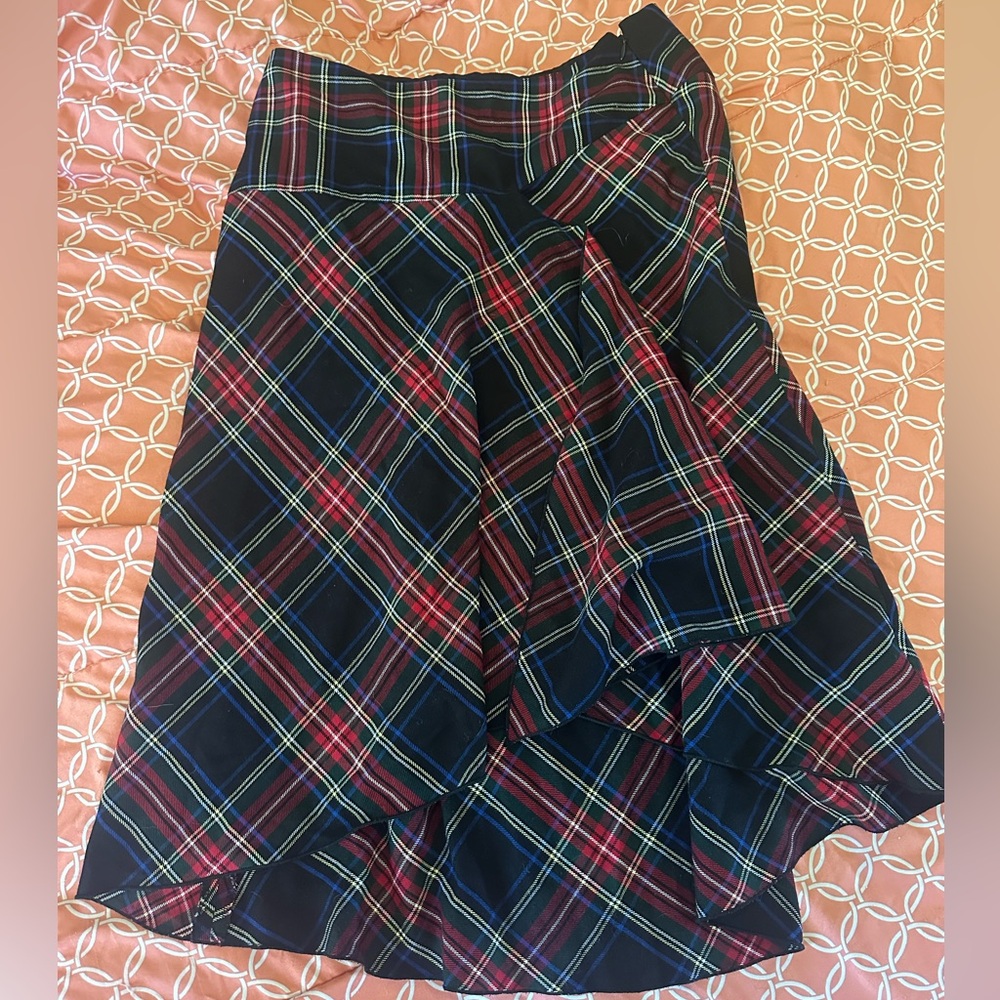**MUST BE BUNDLED casual corner annex plaid Asymmetric skirt
